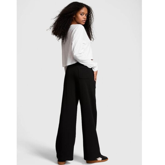 Victoria's Secret PINK Ivy Fleece Wide Leg Black Sweatpants In Small NWT - Picture 2 of 13